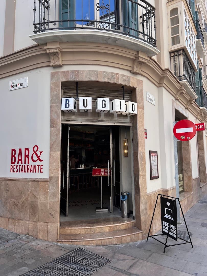Bugio - Tapas & Cocina Malaguena moderna, Málaga