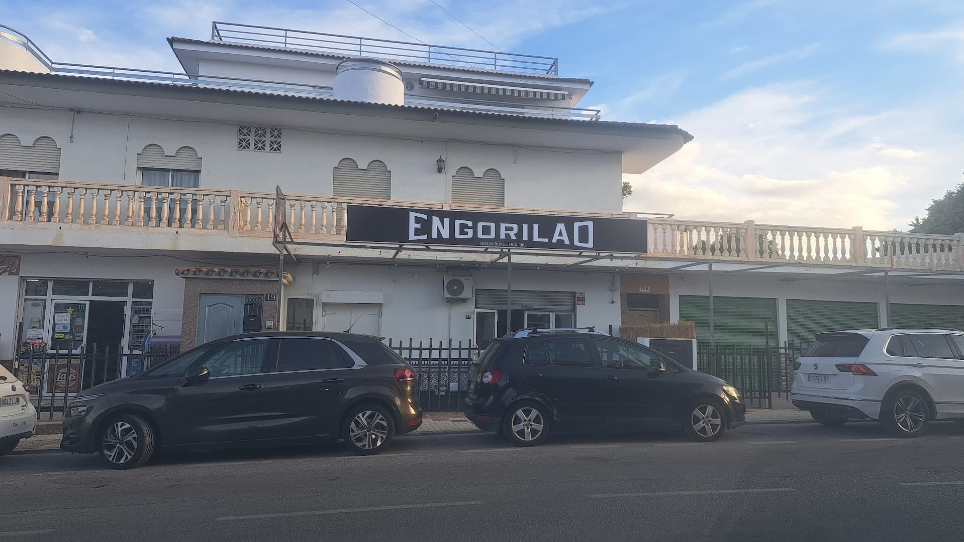 Engorilao, Málaga