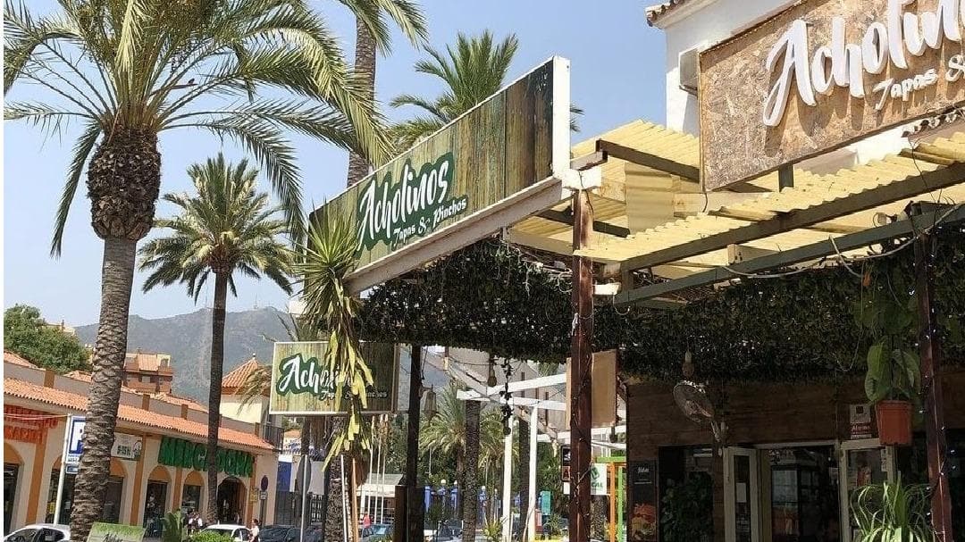 Acholinos, Málaga