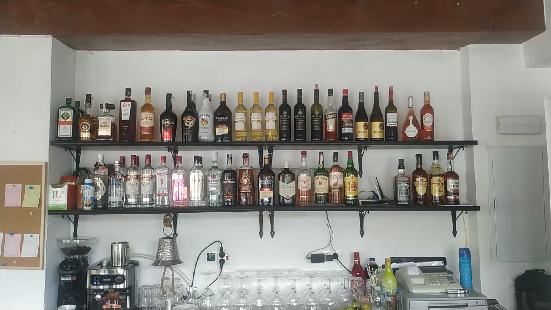 Bar Rotonda Cafe Bistro Cocktail, Málaga