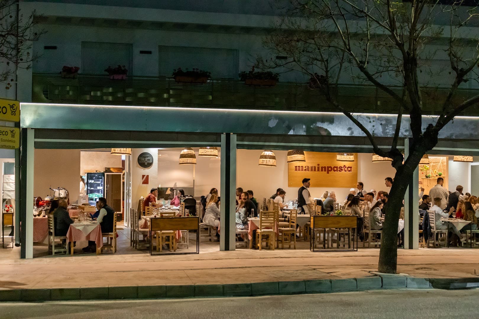 Maninpasta Alhaurin, Málaga