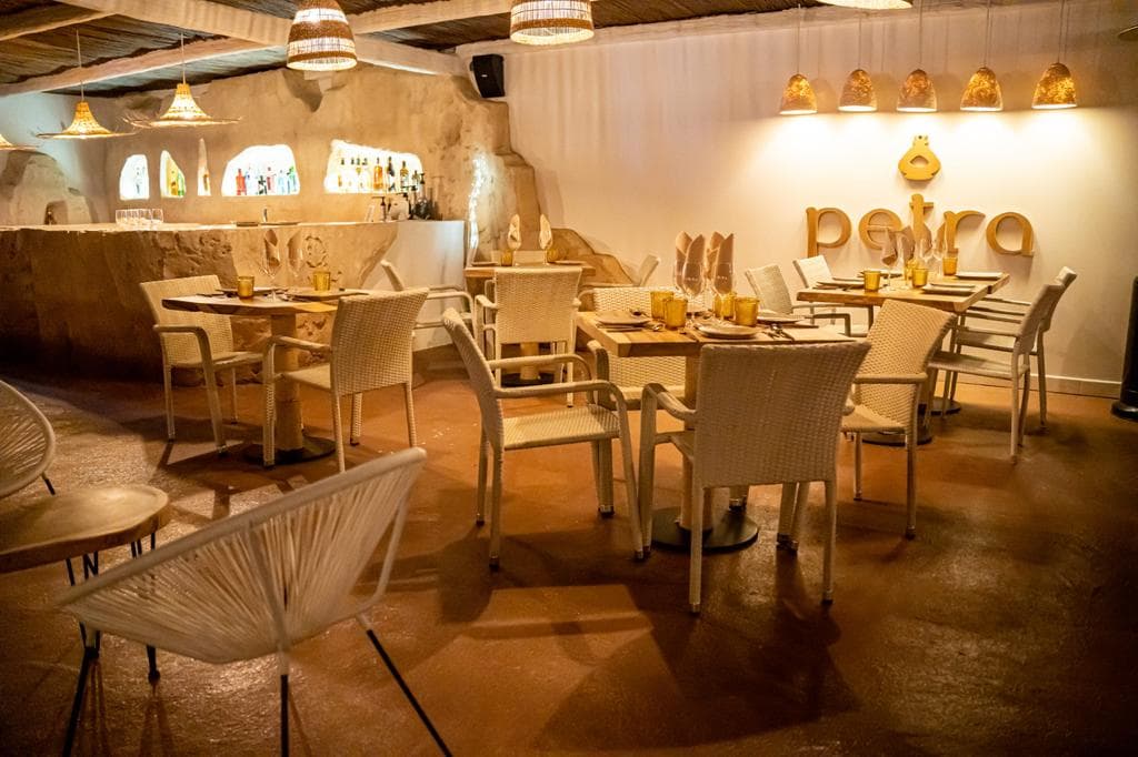 Petra Marbella, Málaga